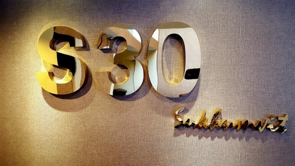 曼谷 V30 Sukhumvit酒店 外观 照片